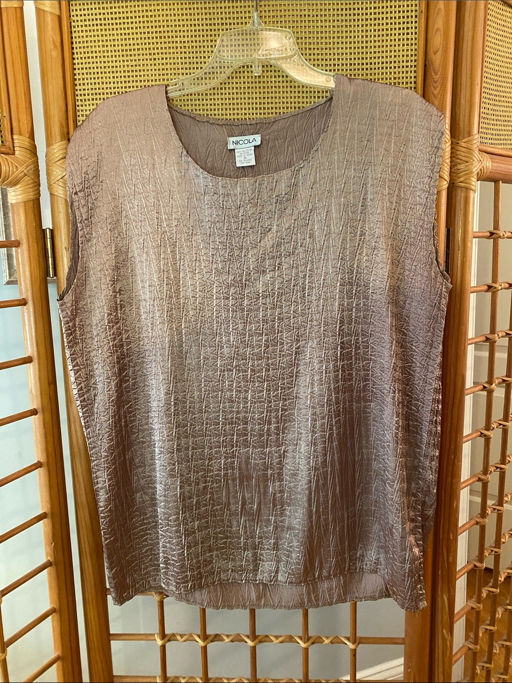 NICOLA Metallic Taupe Sleeveless Textured Tank